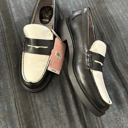 Loafers 