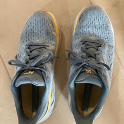 Hokas 8.5 Women’s 