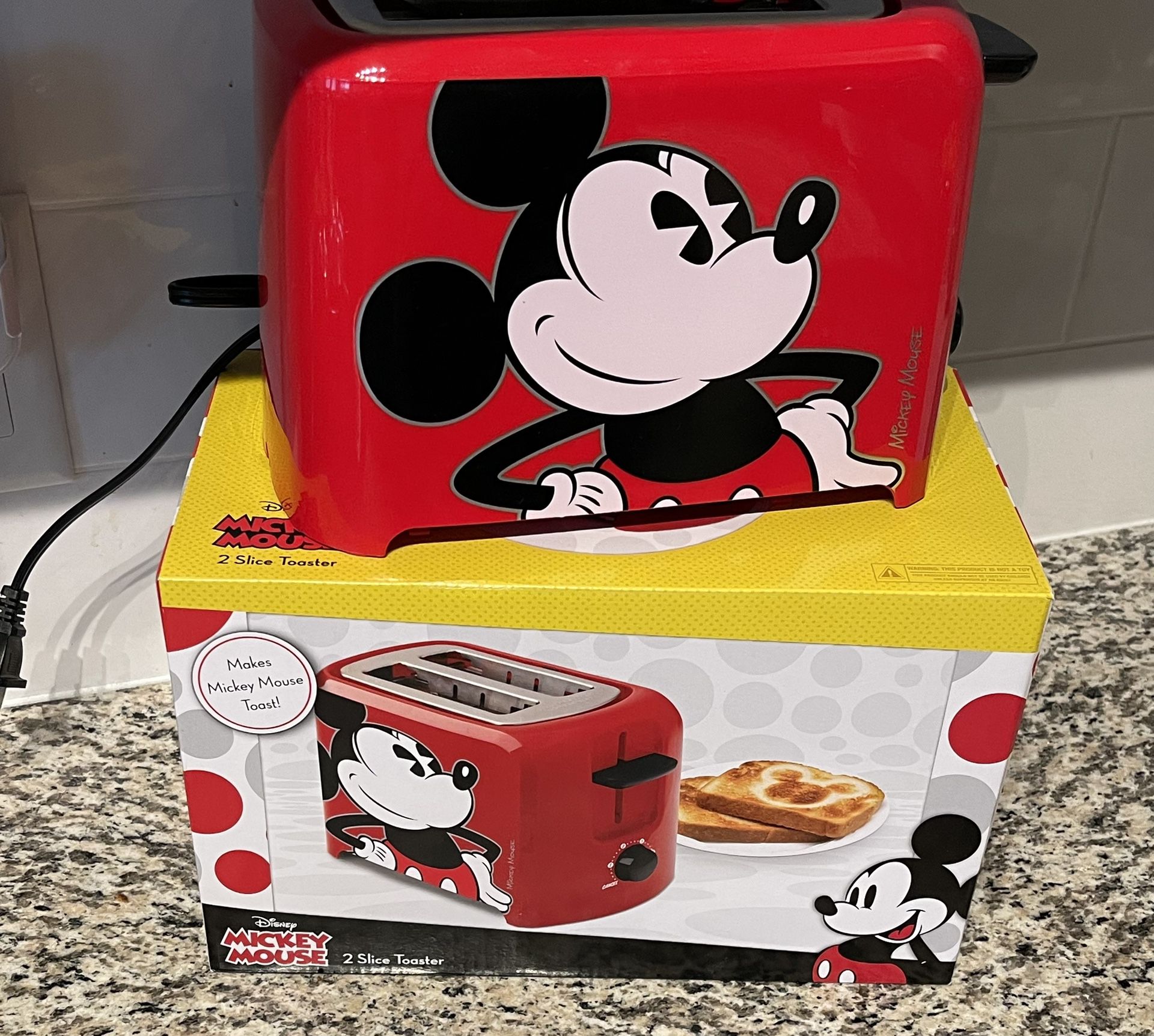 Disney Mickey Mouse 2-Slice Toaster