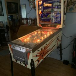 300 Gettlieb’s Pinball Machine 