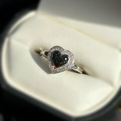 Jewelry 10k solid white gold black diamonds 0.15 CTW Heart ring sz 7.00