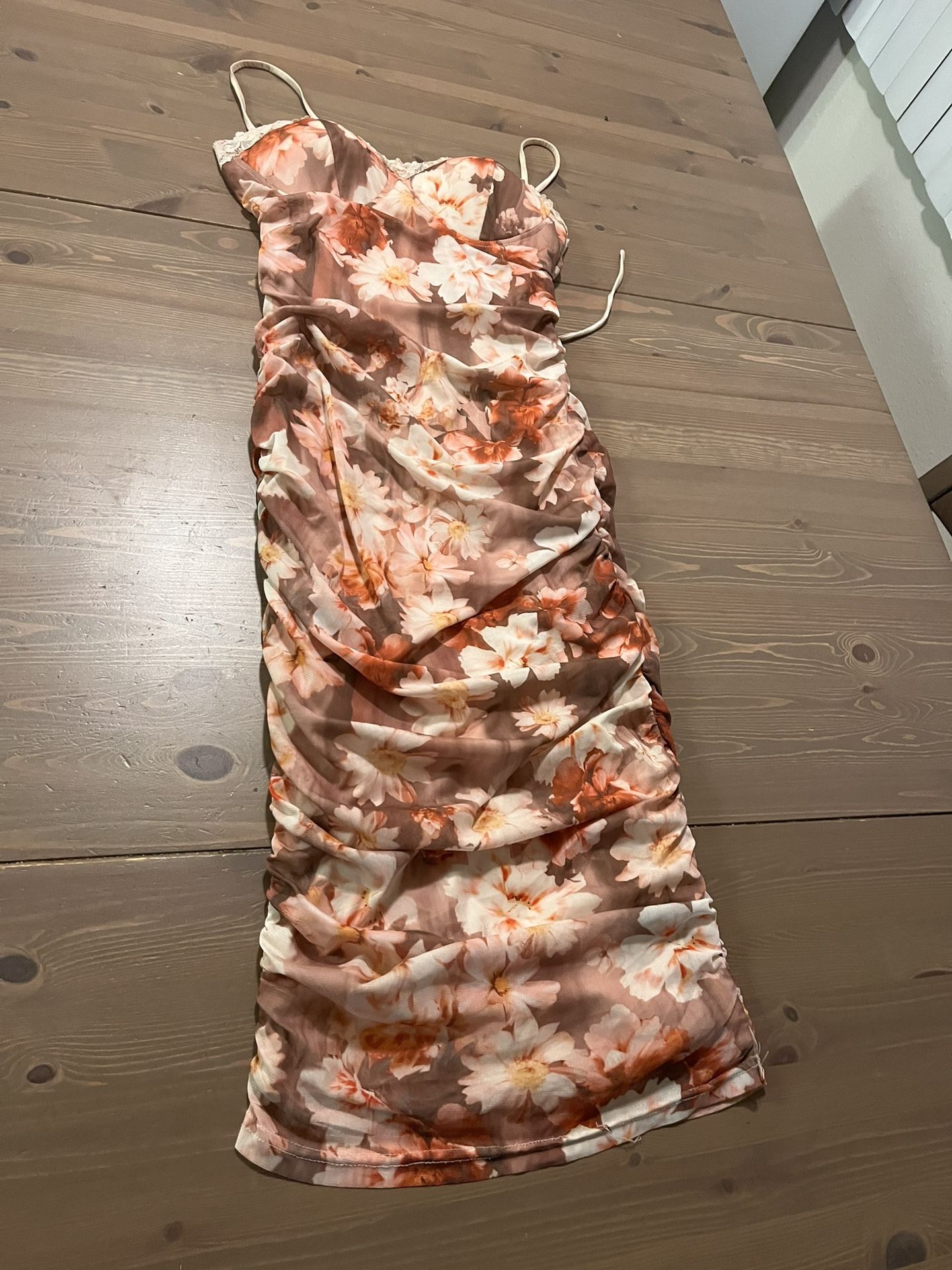 dress with flowerssize s