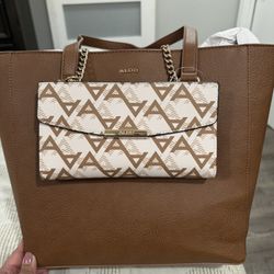 Aldo Handbag With Chain Handle Pouch 