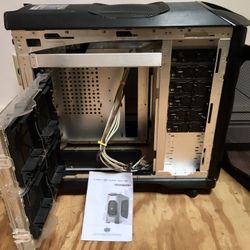 Cooler Master Stacker 830 SE full tower case with power supply