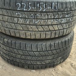 225-55-17 ROADHUGGER GTP PAIR (2)