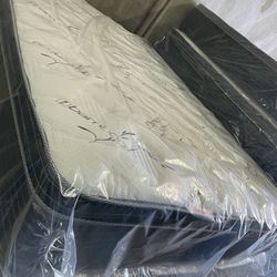 Brand New Pillow Top Queen Size Mattress And Box