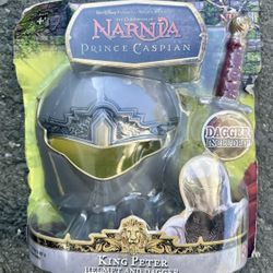 Chronicles of Narnia Prince Caspian King Peter Helmet & Dagger 2007 New Sealed