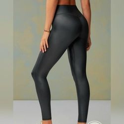 Fabletics Anywhere Motion365+ Shine High-Waisted Legging Black Size M