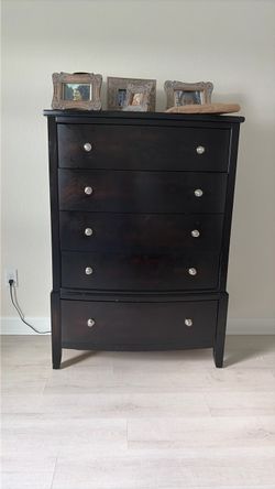 Dresser with drawers - wood/dark brown