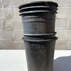 Plastic Pots
