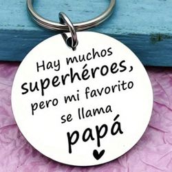 1pc Men Round Silvery Spanish Stainless Steel Keychain For Dad From Son And Daughter Best Father's Day Gift