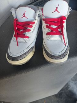 Jordan 3 reimagined white cement size 3y
