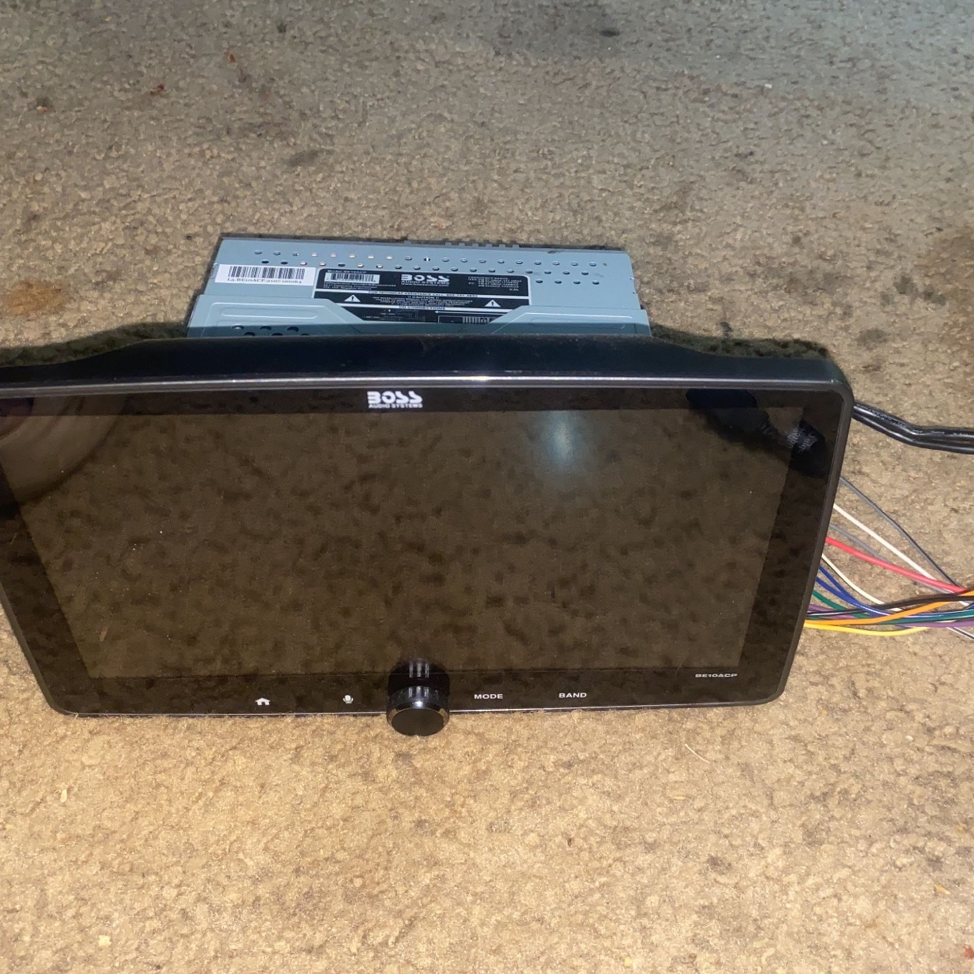 Boss Audio Floating Screen Cd Player