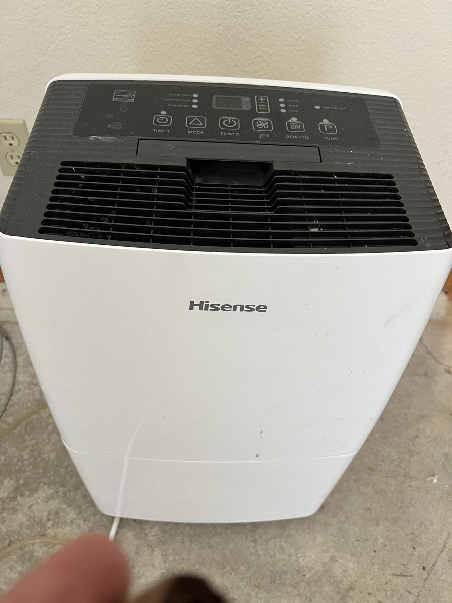 Dehumidifier 
