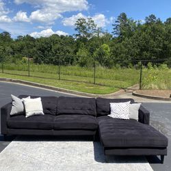 LARGE SECTIONAL (FREE DELIVERY)