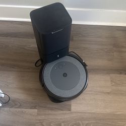 Roomba iRobot With Extra Filter + Bag 