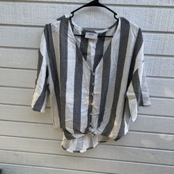🩷🩷Women’s Blouse - Bundle 5 Or More Get 1 Free