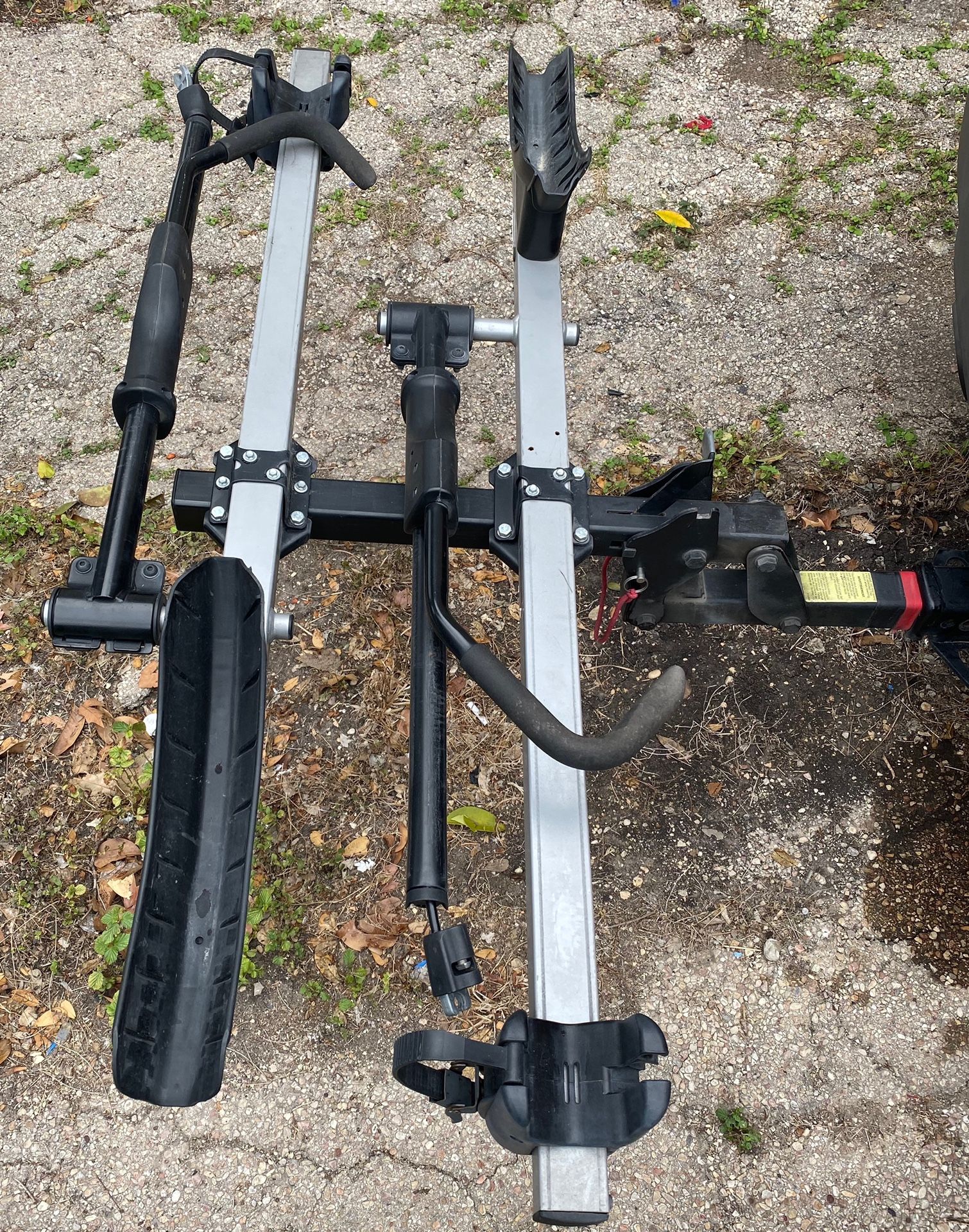 Thule T2 Classic bike rack for Sale in San Antonio, TX OfferUp
