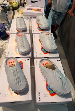 Nike Mind Slip-On Shoes