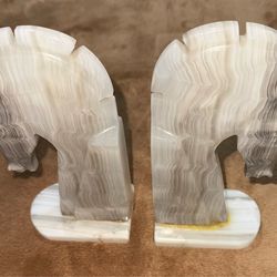 Marble horse head book-ends