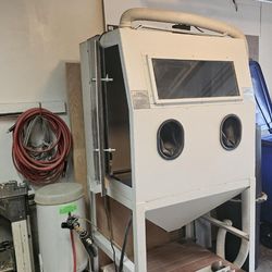 Jet Stream passer sandblaster cabinet with pressure pot and dust collector