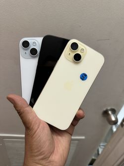Factory Unlocked Apple iPhone 15 128gb, Sold with warranty 