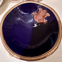 Harry Potter “Chocolate Frog” dish Universal Studios