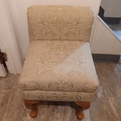 Small Vanity Chair Look Good  ,2' X16"