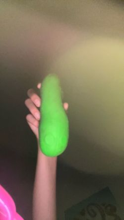 Pickle squisy sand