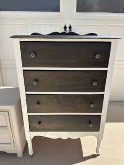 Vintage Dresser And Table Set
