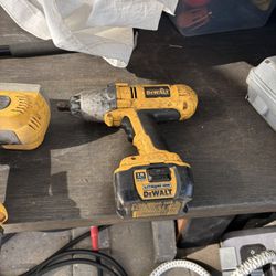 Dealt Impact Wrench