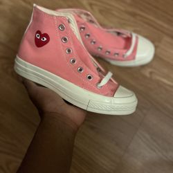 CDG Converse Size 8 Women’s Size 6 Men’s