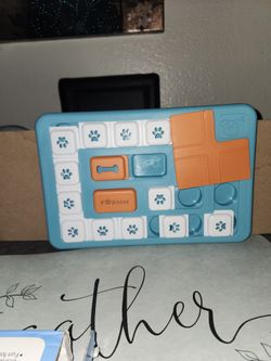 Interactive Dog Or Cat Puzzle Feeding Toy