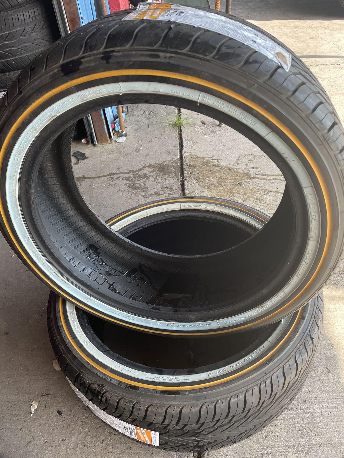 245/45/20 Vogue 2 Tires NEW..