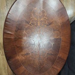 Beautiful ANTIQUE TABLE