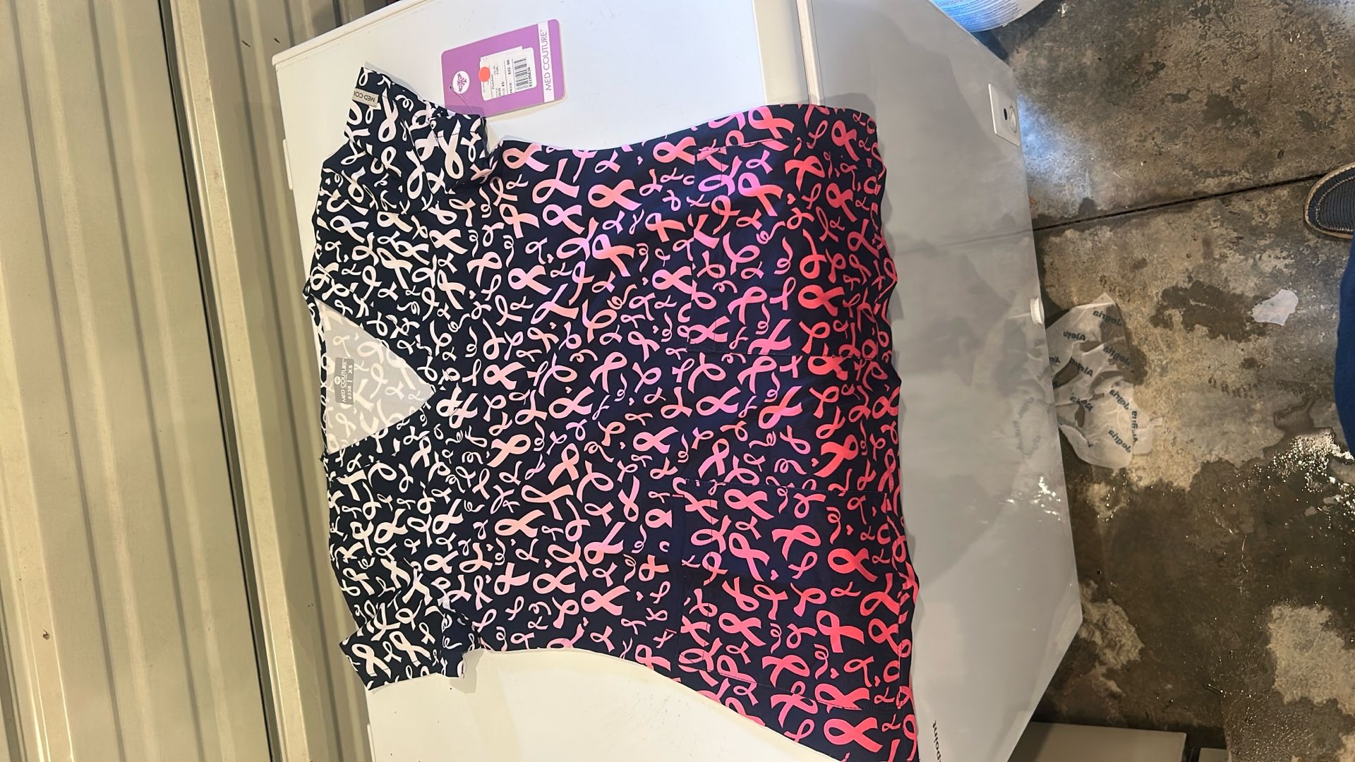 XS Med Couture Scrub Top