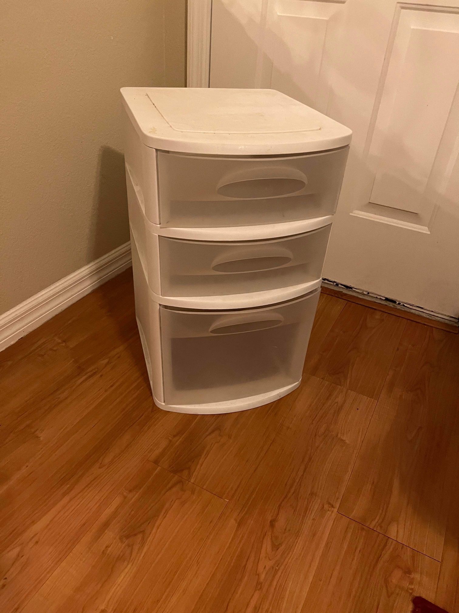 Plastic Drawers 