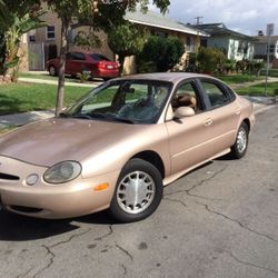 1997 Ford Taurus LX