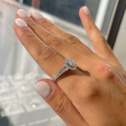 14k Gold Diamond women’s rings on Sale