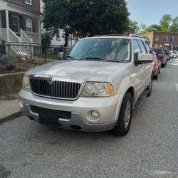 2003 Lincoln Navigator