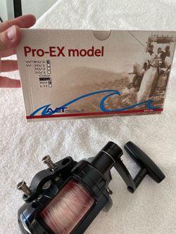 Avet pro EXW  4/02 reel. Pristine vintage