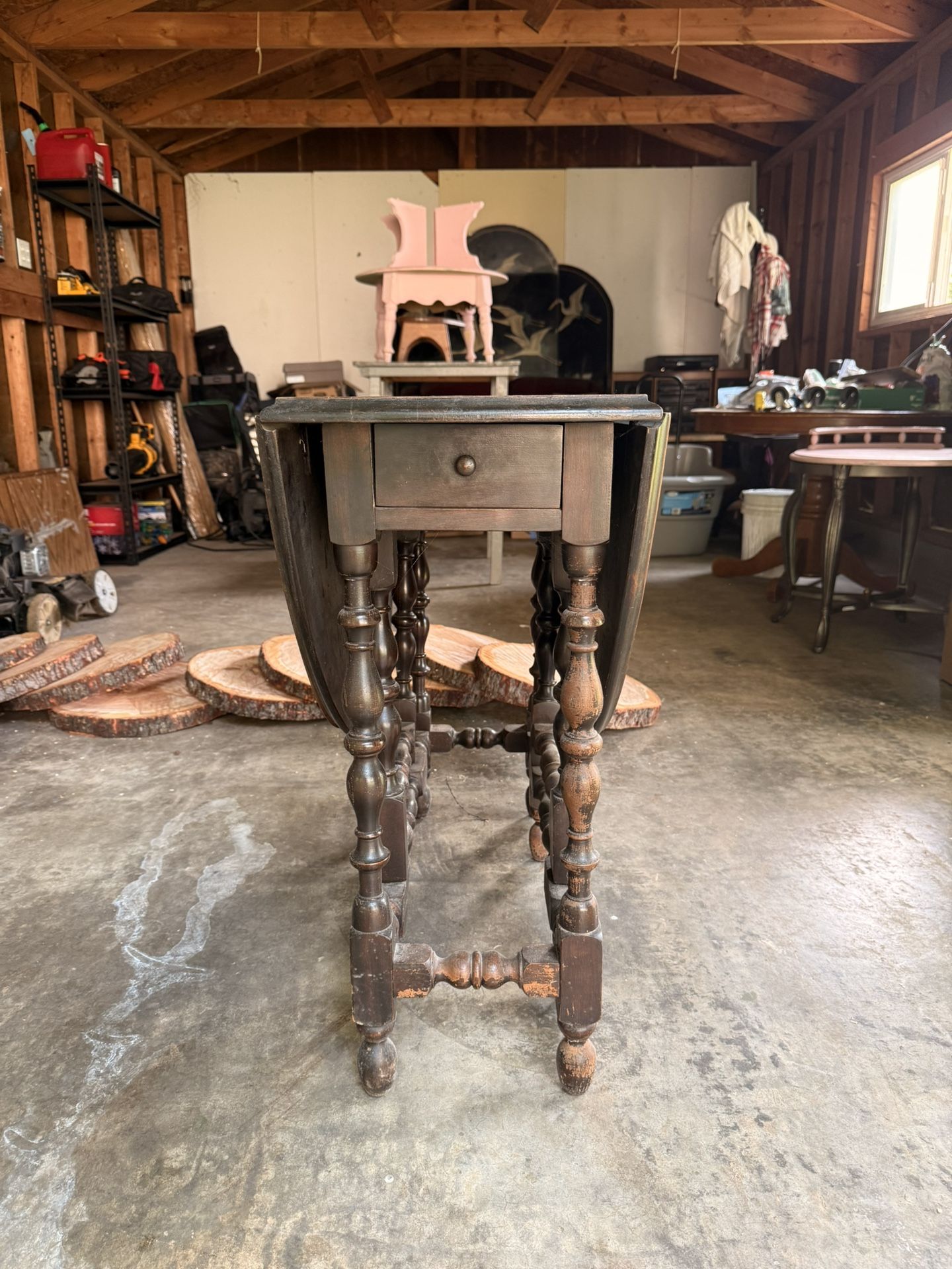 🌿 Vintage Gateleg Table – 1920s–40s Jacobean Revival Style – Solid Wood + Veneer Top