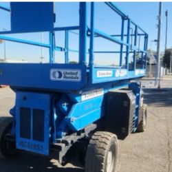 33’ Genie RT Scissor lift 