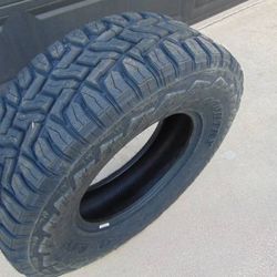 4 New P 285 70 17 Toyo Open Country R/T Tires 4PLY Date 2024 & 2025