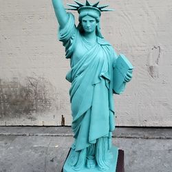 Statue Of Liberty 12" Tall