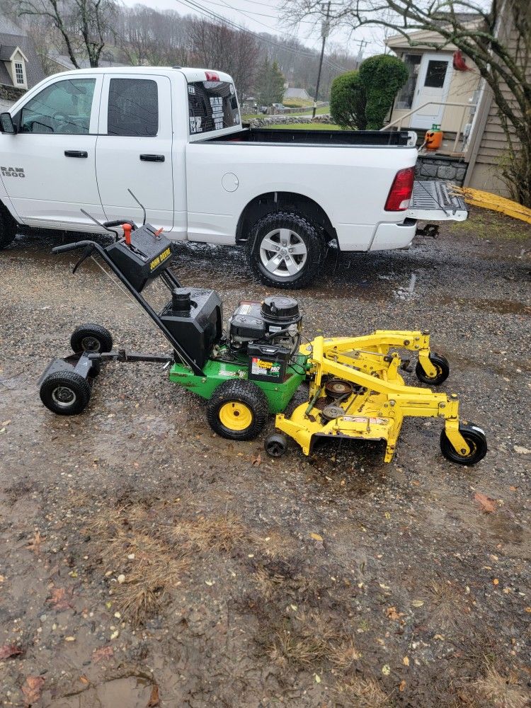John Deere GX1320 Commercial Walk Behind Mower