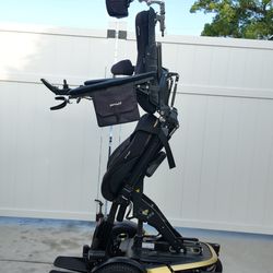 Permobile F5 VS Corpus 2022 Model Electric Wheel Chair 