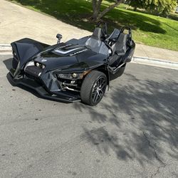 2016 sling Shot SL