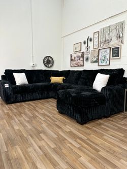 Brand New! Fluffy Black Sectional Couch - Delivery Available