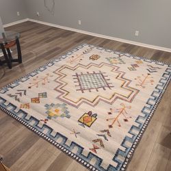 INDOOR/OUTDOOR RUG